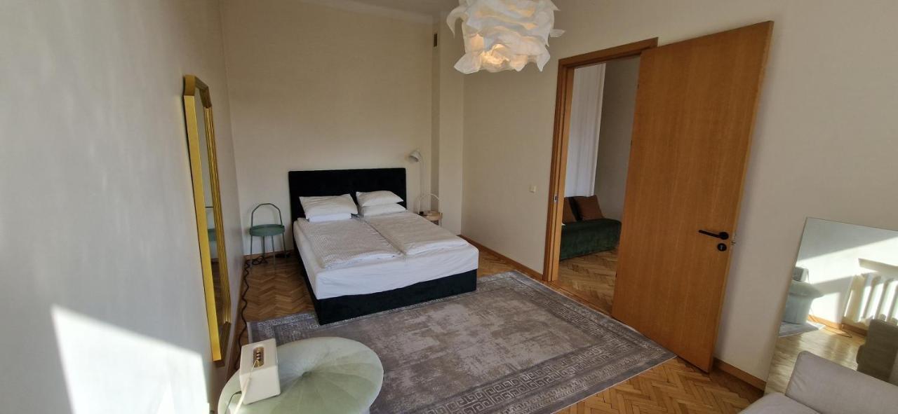 Tyzen39&38 Luxury Apartment VNO Buitenkant foto