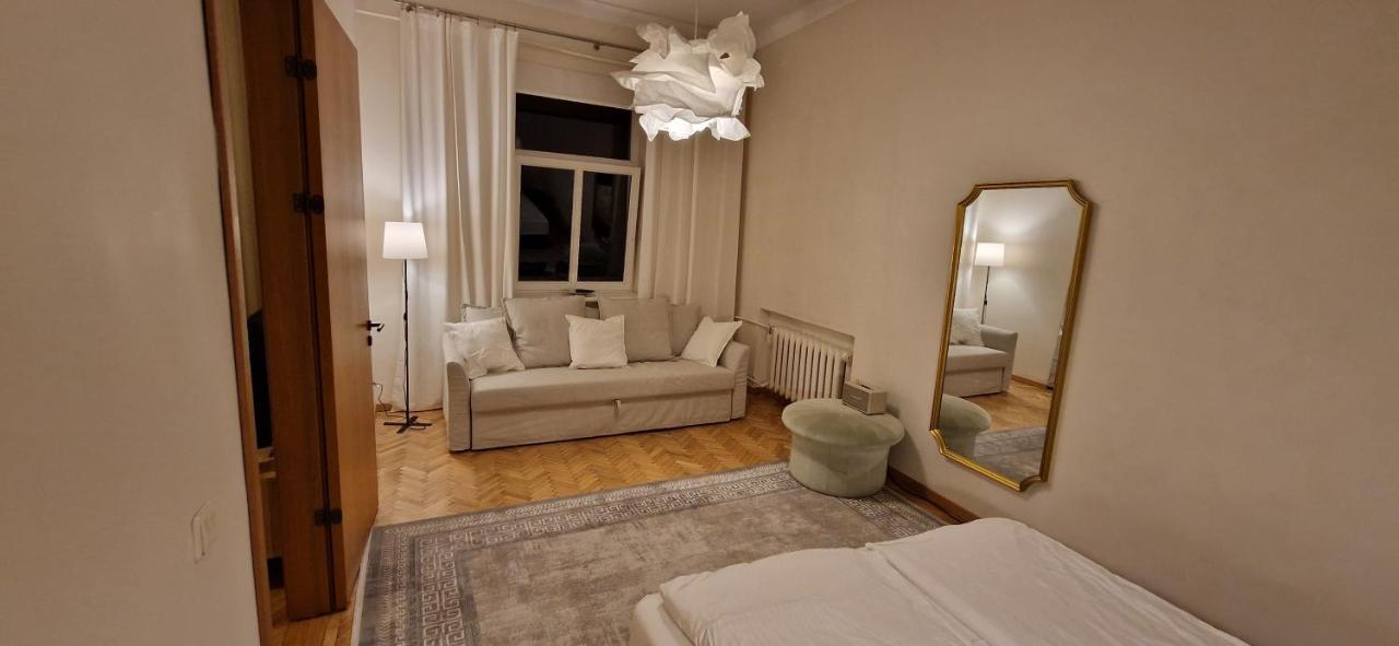 Tyzen39&38 Luxury Apartment VNO Buitenkant foto